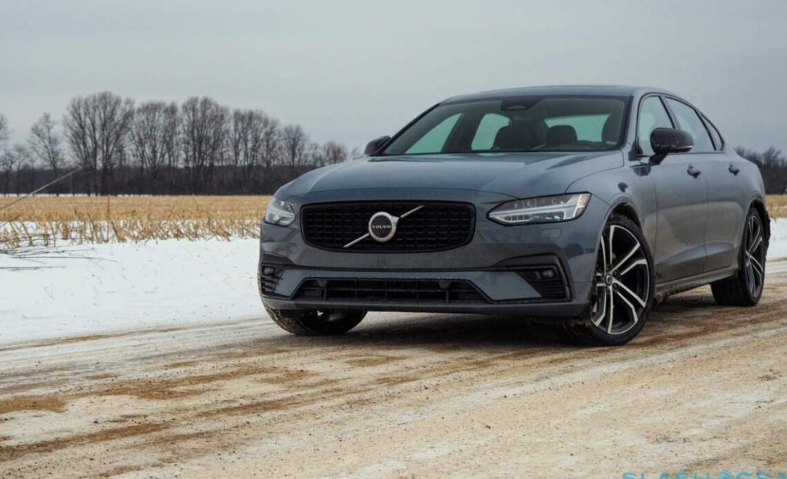 2022 Volvo S90 Review: A Sedan For All Seasons